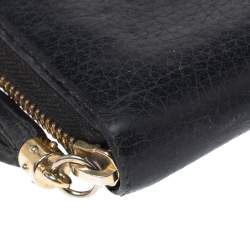 مملوكة مسبقًا Gucci Black Leather Soho Zip Around Wallet