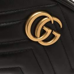 مملوكة مسبقًا Gucci Black Matelassé Leather GG Marmont Belt Bag