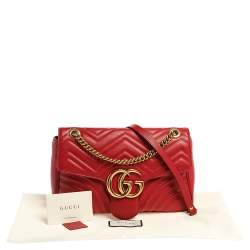 مملوكة مسبقًا Gucci Red Matelasse Leather Medium GG Marmont Shoulder Bag