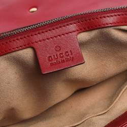 مملوكة مسبقًا Gucci Red Matelasse Leather Medium GG Marmont Shoulder Bag