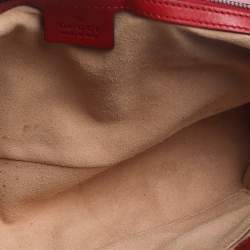مملوكة مسبقًا Gucci Red Matelasse Leather Medium GG Marmont Shoulder Bag