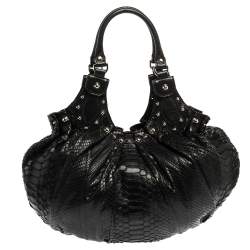 Pre Owned حقيبة هوبو غوتشي مرصعة بلهام صغيرة جلد ثعبان سوداء 