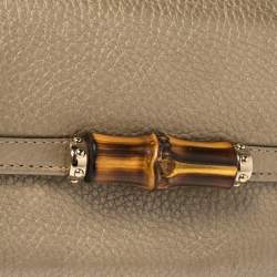 مملوكة مسبقًا Gucci Metallic Beige Leather Bamboo Continental Wallet