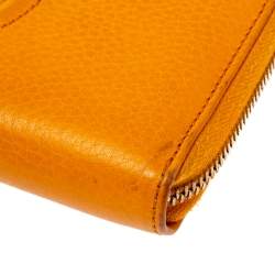 Pre Owned Gucci Orange Leather Soho Zip Around Wallet