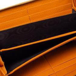 Pre Owned Gucci Orange Leather Soho Zip Around Wallet