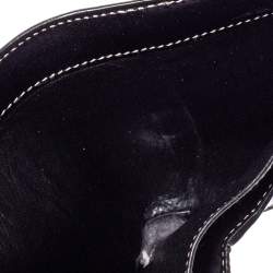 مملوكة مسبقًا Gucci Black Leather French Flap Wallet