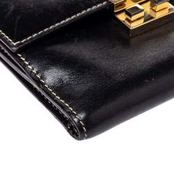 مملوكة مسبقًا Gucci Black Leather French Flap Wallet