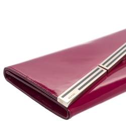 مملوكة مسبقًا Gucci Magenta Patent Leather Sigrid Oversized Clutch