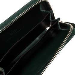 مملوكة مسبقًا Gucci Green Guccissima Leather Zip Around Wallet