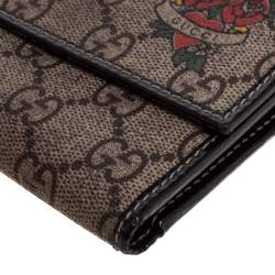 مملوكة مسبقًا Gucci Beige GG Supreme Canvas and Patent Leather Tattoo Heart Trifold Wallet