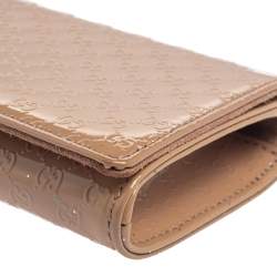 Pre Owned Gucci Beige Microguccissima Patent Leather Broadway Clutch