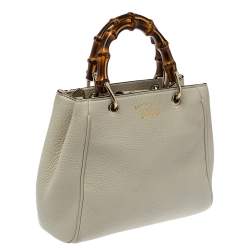 Pre Owned Gucci Off White Leather Mini Bamboo Tote