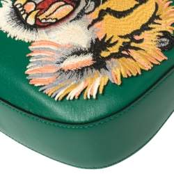 Pre Owned حقيبة هوبو غوتشى دينسيوس كبيرة رأس نمر مطرزة جلد خضراء 