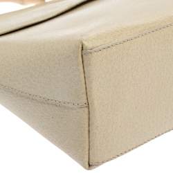 Pre Owned Gucci Ivory Leather Vintage Bamboo Top Handle Bag