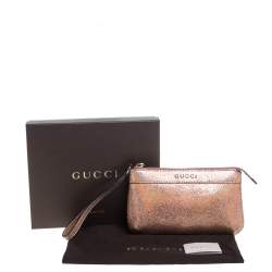 Pre Owned Gucci Rose Gold Iridescent Cracked Leather Wristlet Pouch