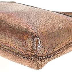 Pre Owned Gucci Rose Gold Iridescent Cracked Leather Wristlet Pouch