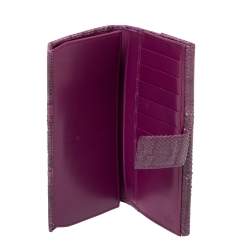 مملوكة مسبقًا Gucci Purple Python Flap Wallet