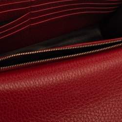 مملوكة مسبقًا محفظة غوتشي جلد أحمر جي متداخلة بسلسلة