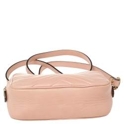 Pre Owned حقيبة كروس كاميرا غوتشي مارمونت جي جي جلد وردي