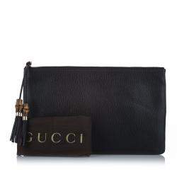 مملوكة مسبقًا Gucci Black Leather Bamboo Clutch Bag