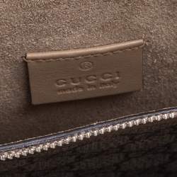 مملوكة مسبقًا حقيبة كتف غوتشي ديونيسوس متوسطة مزخرفة كريستال سويدي و كانفاس جي جي سوبريم بيج