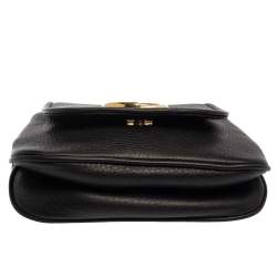 مملوكة مسبقًا حقيبة كروس غوتشي 1973  جلد سوداء بحمالة كتف