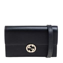 مملوكة مسبقًا Gucci Black Leather Interlocking G Wallet on Chain