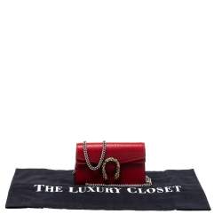 مملوكة مسبقًا Gucci Red Leather Super Mini Dionysus Crossbody Bag