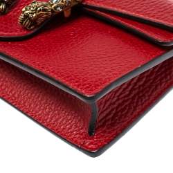 مملوكة مسبقًا Gucci Red Leather Super Mini Dionysus Crossbody Bag