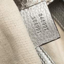 مملوكة مسبقًا حقيبة هوبو غوتشى جاكى متوسطة جلد ثعبان فضية 