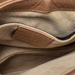 مملوكة مسبقًا Gucci Metallic Beige Leather Small Logo Detail Chain Link Crossbody Bag