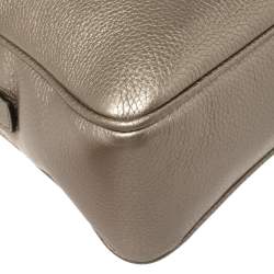 مملوكة مسبقًا Gucci Metallic Beige Leather Small Soho Chain Shoulder Bag