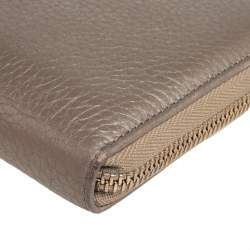 Pre Owned Gucci Metallic Beige Leather Soho Zip Around Organizer Wallet
