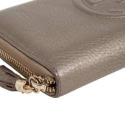 Pre Owned Gucci Metallic Beige Leather Soho Zip Around Organizer Wallet