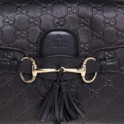 مملوكة مسبقًا Gucci Black Guccissima Leather Medium Emily Shoulder Bag
