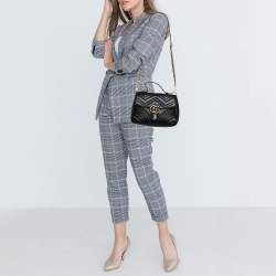 Pre Owned Gucci Black Matelasse Leather Small GG Marmont Top Handle Bag