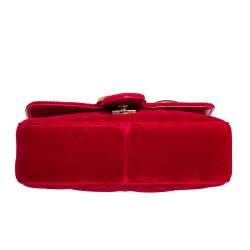 Pre Owned حقيبة كتف غوتشي مارمونت جي جي صغيرة قطيفة ماتيلاس أحمر