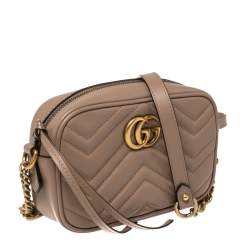 مملوكة مسبقًا حقيبة كروس غوتشي مارمونت جي جي صغيرة جلد ماتيلاس بيج