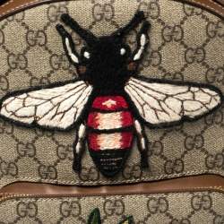 Pre Owned Gucci Beige/Brown Bee Embroidered GG Supreme Canvas and Leather Small Day Backpack