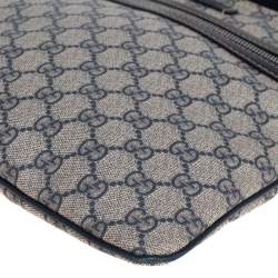 Pre Owned Gucci Beige/Blue GG Supreme Canvas Flat Messenger Bag