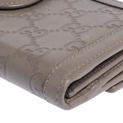 مملوكة مسبقًا محفظة كونتيننتال غوتشي سكارلت جلد غوتشيسيما رمادي