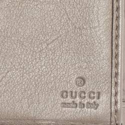 مملوكة مسبقًا محفظة كونتيننتال غوتشي سكارلت جلد غوتشيسيما رمادي