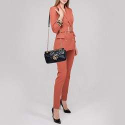 Pre Owned حقيبة كتف غوتشي مارمونت جلد ماتيلاس أسود صغيرة 