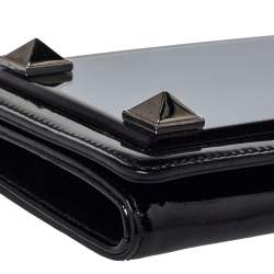 Pre Owned Gucci Black Patent Leather and Resin Studded Broadway Evening Clutch
