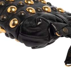 Pre Owned Gucci Black Leather Hysteria Studded Wristlet Clutch
