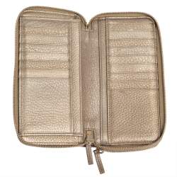 Pre Owned Gucci Metallic Beige Leather Soho Zip Around Organizer Wallet
