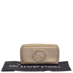 Pre Owned Gucci Metallic Beige Leather Soho Zip Around Organizer Wallet