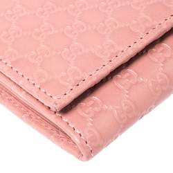مملوكة مسبقًا Gucci Pink Microguccissima Leather Flap Continental Wallet