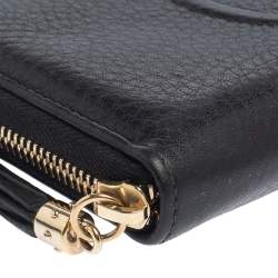 مملوكة مسبقًا Gucci Black Leather Soho Zip Around Wallet