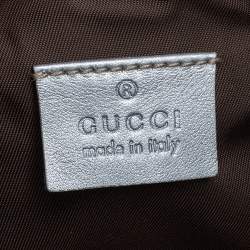 مملوكة مسبقًا Gucci Grey Guccissima Leather Wristlet Pochette